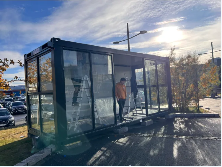 Glassmodul under oppføring for Alta kommune